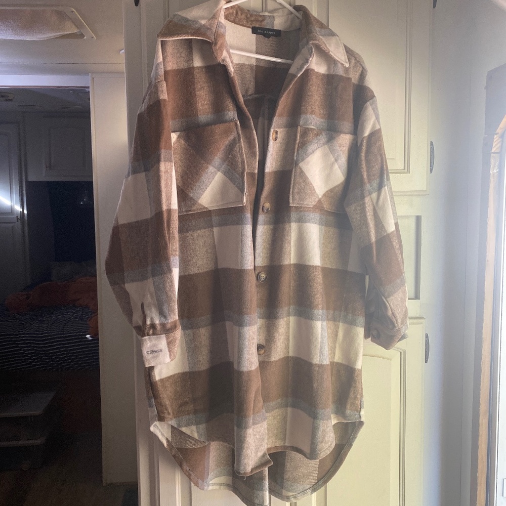 Boutique Blu Pepper Plaid Shacket Small Oversized